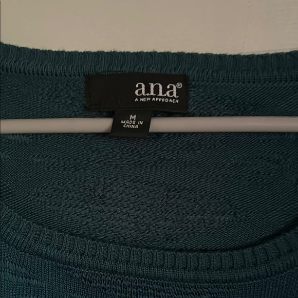 a.n.a Green Ruched Short Sleeve T-Shirt - Picture 6 of 10